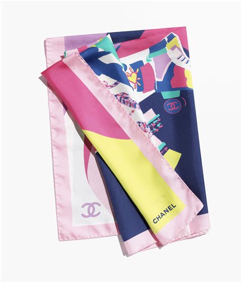 echarpe chanel grise|Foulards — Mode .